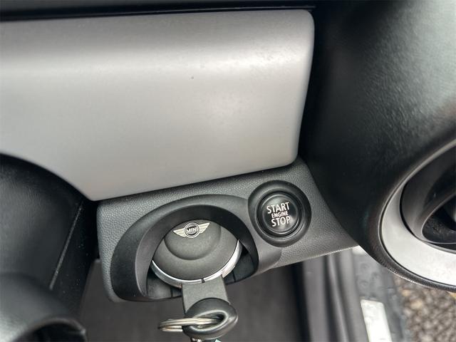 ＭＩＮＩ ワン　アルミホイール　キーレスエントリー　ＡＴ　盗難防止システム　ＡＢＳ　ＣＤ　エアコン　パワーステアリング　パワーウィンドウ　運転席エアバッグ（20枚目）