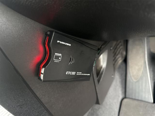 ＭＩＮＩ ワン　アルミホイール　キーレスエントリー　ＡＴ　盗難防止システム　ＡＢＳ　ＣＤ　エアコン　パワーステアリング　パワーウィンドウ　運転席エアバッグ（21枚目）