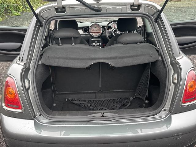 ＭＩＮＩ ワン　アルミホイール　キーレスエントリー　ＡＴ　盗難防止システム　ＡＢＳ　ＣＤ　エアコン　パワーステアリング　パワーウィンドウ　運転席エアバッグ（22枚目）