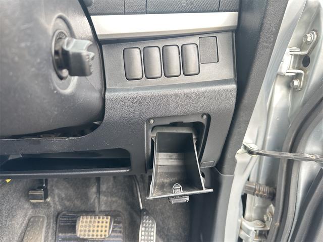 ムーヴ カスタム　Ｒ　ＥＴＣ　スマートキー　電動格納ミラー　ベンチシート　ＣＶＴ　ＣＤ　アルミホイール　エアコン　パワーステアリング　パワーウィンドウ（22枚目）