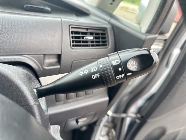 ムーヴ カスタム　Ｒ　ＥＴＣ　スマートキー　電動格納ミラー　ベンチシート　ＣＶＴ　ＣＤ　アルミホイール　エアコン　パワーステアリング　パワーウィンドウ（23枚目）