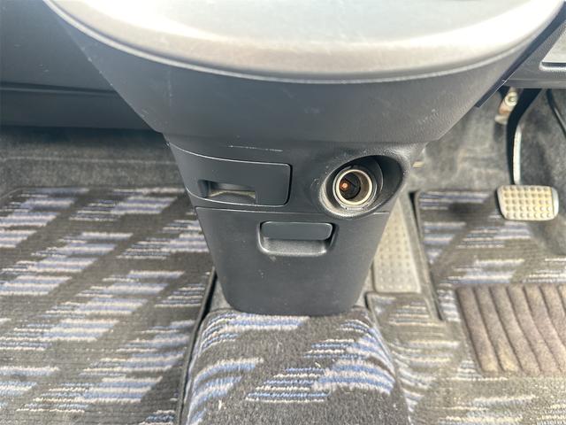 ムーヴ カスタム　Ｒ　ＥＴＣ　スマートキー　電動格納ミラー　ベンチシート　ＣＶＴ　ＣＤ　アルミホイール　エアコン　パワーステアリング　パワーウィンドウ（32枚目）