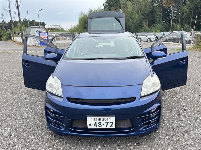 プリウス Ｓ　ＥＴＣ　バックカメラ　ナビ　ＴＶ　アルミホイール　ワンオーナー車　ＣＶＴ　スマートキー　電動格納ミラー　ＣＤ　ＤＶＤ再生　ミュージックプレイヤー接続可　Ｂｌｕｅｔｏｏｔｈ　エアコン　パワーステアリング（3枚目）