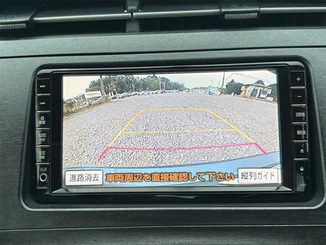 プリウス Ｓ　ＥＴＣ　バックカメラ　ナビ　ＴＶ　アルミホイール　ワンオーナー車　ＣＶＴ　スマートキー　電動格納ミラー　ＣＤ　ＤＶＤ再生　ミュージックプレイヤー接続可　Ｂｌｕｅｔｏｏｔｈ　エアコン　パワーステアリング（10枚目）