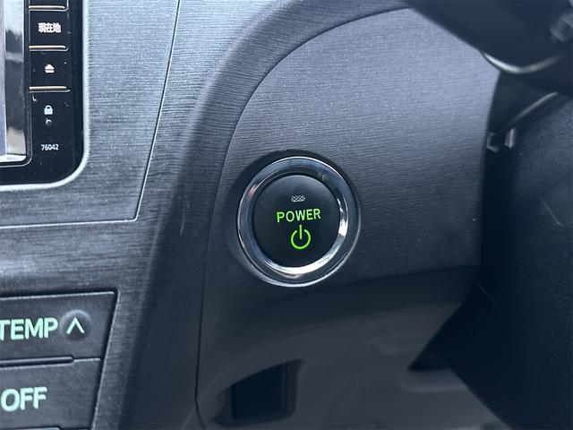 プリウス Ｓ　ＥＴＣ　バックカメラ　ナビ　ＴＶ　アルミホイール　ワンオーナー車　ＣＶＴ　スマートキー　電動格納ミラー　ＣＤ　ＤＶＤ再生　ミュージックプレイヤー接続可　Ｂｌｕｅｔｏｏｔｈ　エアコン　パワーステアリング（16枚目）