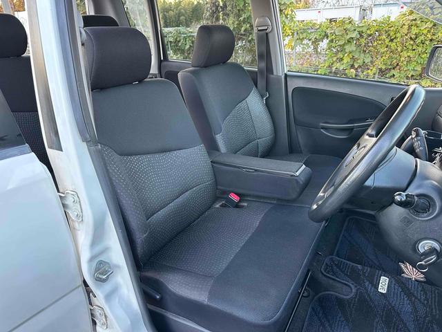 ムーヴ カスタム　Ｘ　ＥＴＣ　ナビ　ＴＶ　キーレスエントリー　電動格納ミラー　ベンチシート　ＡＴ　ＣＤ　アルミホイール　エアコン　パワーステアリング　パワーウィンドウ（15枚目）