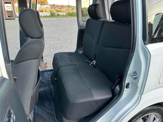 ムーヴ カスタム　Ｘ　ＥＴＣ　ナビ　ＴＶ　キーレスエントリー　電動格納ミラー　ベンチシート　ＡＴ　ＣＤ　アルミホイール　エアコン　パワーステアリング　パワーウィンドウ（17枚目）