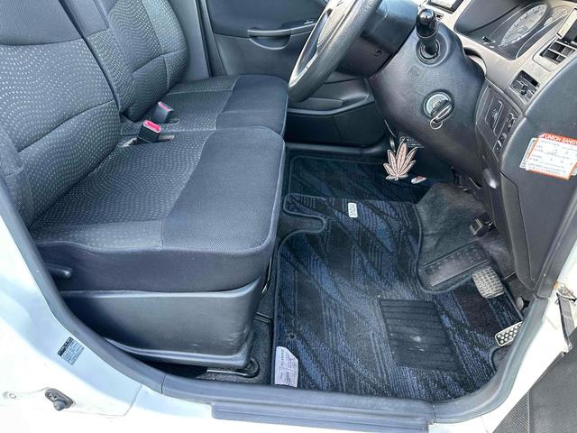 ムーヴ カスタム　Ｘ　ＥＴＣ　ナビ　ＴＶ　キーレスエントリー　電動格納ミラー　ベンチシート　ＡＴ　ＣＤ　アルミホイール　エアコン　パワーステアリング　パワーウィンドウ（19枚目）