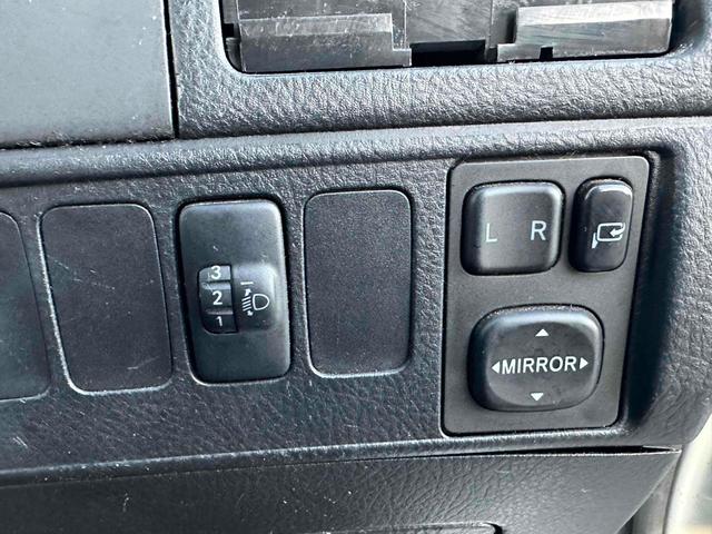 ムーヴ カスタム　Ｘ　ＥＴＣ　ナビ　ＴＶ　キーレスエントリー　電動格納ミラー　ベンチシート　ＡＴ　ＣＤ　アルミホイール　エアコン　パワーステアリング　パワーウィンドウ（23枚目）