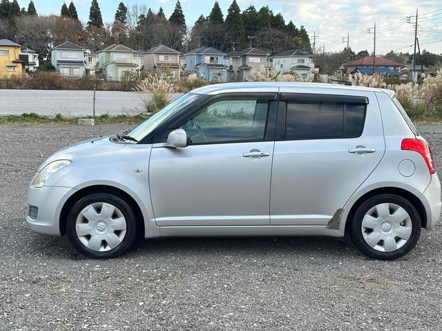 この度は当店のお車をご覧になっていただき、誠にありがとうございます。じっくり現車確認して頂けるよう、ご準備を致します！