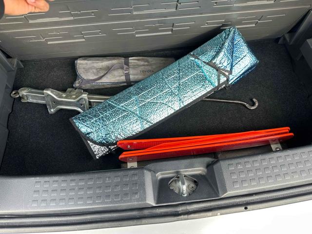 この度は当店のお車をご覧になっていただき、誠にありがとうございます。じっくり現車確認して頂けるよう、ご準備を致します！