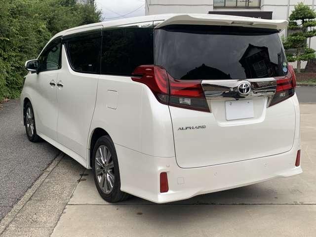 アルファード ２．５Ｓ　Ａパッケージ　タイプブラック　ＴＶ　ナビ　ＥＴＣ　電動スライドドア　ハーフレザーシート（6枚目）