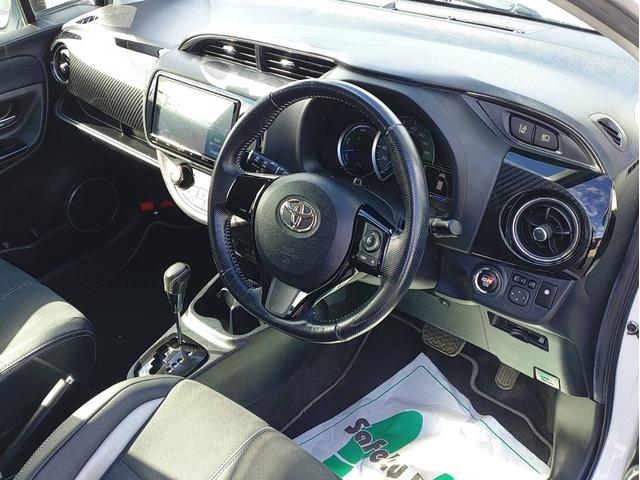 ヴィッツ ハイブリッドGRスポーツ ナビ・ETC2.0・フルセグTV・ヒートシーター付(7枚目)