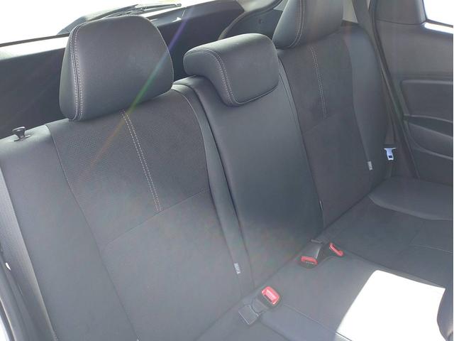 ヴィッツ ハイブリッドGRスポーツ ナビ・ETC2.0・フルセグTV・ヒートシーター付(9枚目)