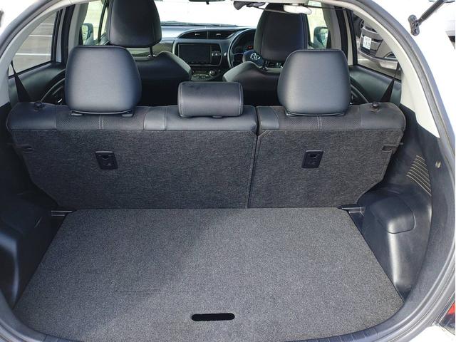 ヴィッツ ハイブリッドGRスポーツ ナビ・ETC2.0・フルセグTV・ヒートシーター付(10枚目)