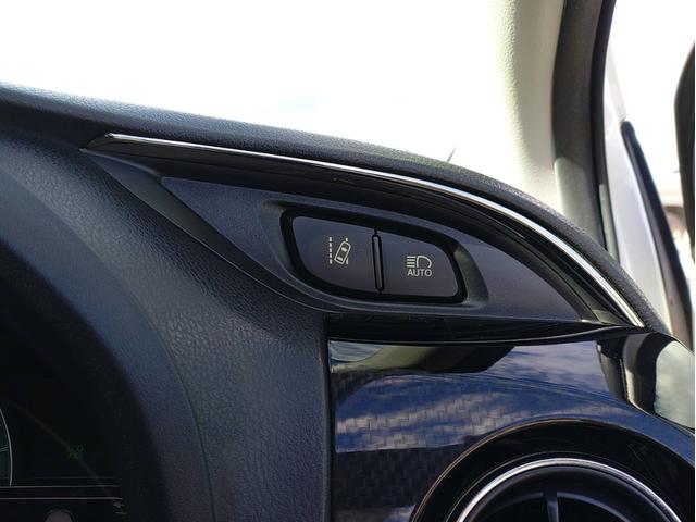 ヴィッツ ハイブリッドGRスポーツ ナビ・ETC2.0・フルセグTV・ヒートシーター付(13枚目)