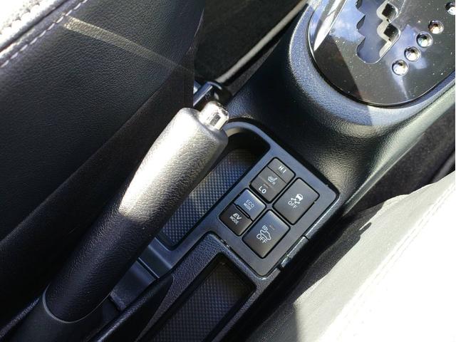 ヴィッツ ハイブリッドGRスポーツ ナビ・ETC2.0・フルセグTV・ヒートシーター付(16枚目)