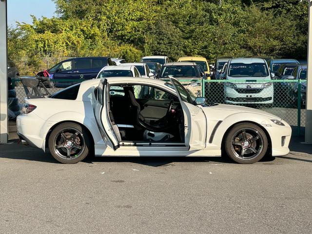 RX-8 タイプS リビルトエンジン載せ替え マツダスピードエアロ RE雨宮GTウイング BLIDEフルバケ SSR18インチ FEEDマフラー NARDIステアリング Defiメーター エンドレス車高調 ラフィックス(14枚目)