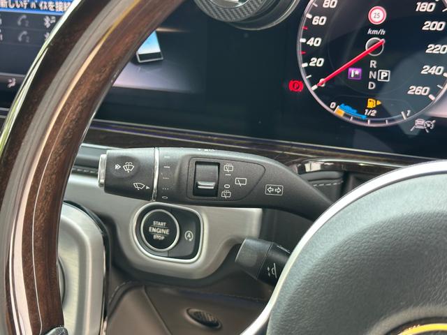 Ｇクラス Ｇ４００ｄ　ディーゼルターボ　４ＷＤ　ナイトＰＫＧ　ＥＴＣ　ドラレコ　ドアバイザー（46枚目）