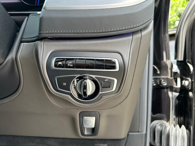 Ｇクラス Ｇ４００ｄ　ディーゼルターボ　４ＷＤ　ナイトＰＫＧ　ＥＴＣ　ドラレコ　ドアバイザー（48枚目）