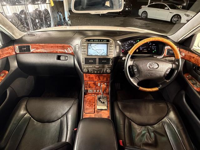 セルシオ Ｃ仕様　Ｆパッケージ（25枚目）