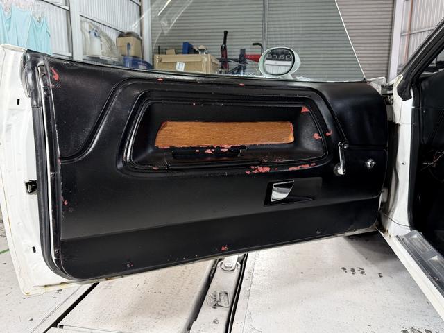 ダッジ・チャレンジャー Ｒ／Ｔ　５．２Ｌ　ＥＴＣ（31枚目）