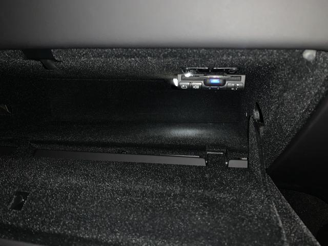 モデルS P100D ルーディクラス フルセルフドライビングケイパビリティ ハイビジビリティガラスルーフ ホワイトテスラプレミアムシート エアサスペンション 全周囲ビューカメラ オートパイロット ディーラー記録簿(13枚目)