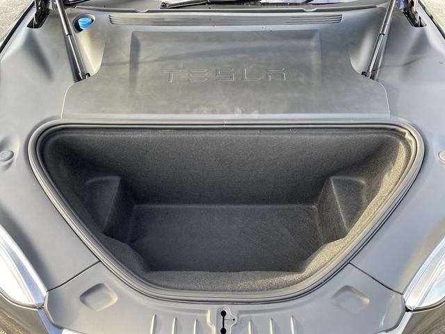 モデルS P100D ルーディクラス フルセルフドライビングケイパビリティ ハイビジビリティガラスルーフ ホワイトテスラプレミアムシート エアサスペンション 全周囲ビューカメラ オートパイロット ディーラー記録簿(16枚目)