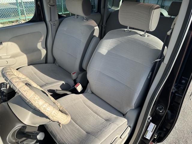 キューブ ベースグレード　左ハンドル　オートチェック有　カロッツェリアオーディオ　Ｂｌｕｅｔｏｏｔｈ　ＥＴＣ（11枚目）