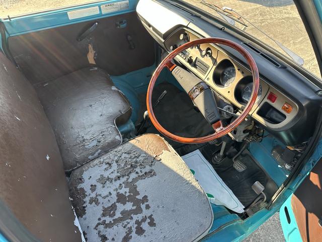 ハイゼットトラック 2代目 純4MT 2ストロークエンジン 荷台3面オープン(10枚目)