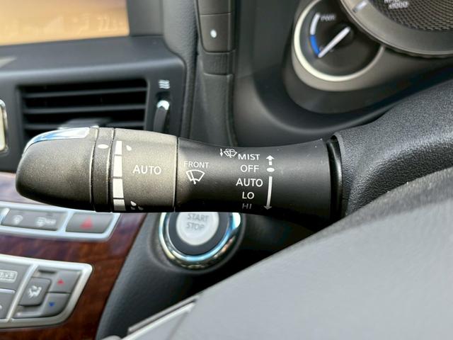 フーガハイブリッド Ａパッケージ　ナビ　ＴＶ　Ｂカメラ　ＥＴＣ　純正アルミ　電動格納ミラー（20枚目）