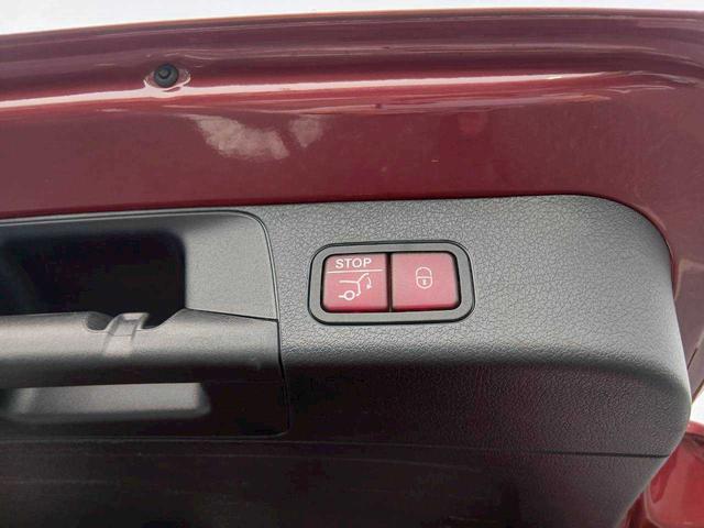ＧＬＢ ＧＬＢ２００ｄ　４マチック　ＡＭＧラインパッケージ　純正ナビ　全周囲カメラ　純正２０インチＡＷ　レーダーセーフティパッケージ　パワーシート　シートヒーター　前後純正ドライブレコーダー　ワンオーナー（28枚目）