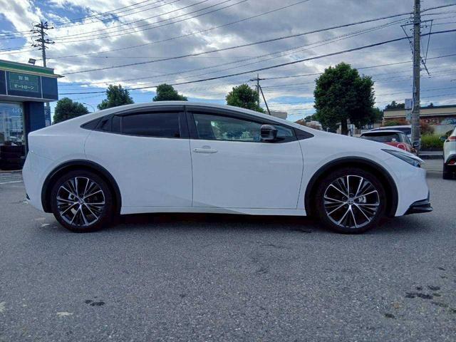 プリウス X 8インチDA GRフロントスポイラー Zグレード純正アルミ TV バックモニター ETC2.0 前後ドライブレコーダー BSM(3枚目)