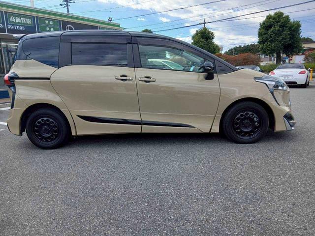 シエンタ ファンベースG 純正9インチナビ フリップダウンモニター モデリスタエアロ フルセグTV 全周囲カメラ ETC 両側電動スライドドア ツートンカラー(4枚目)