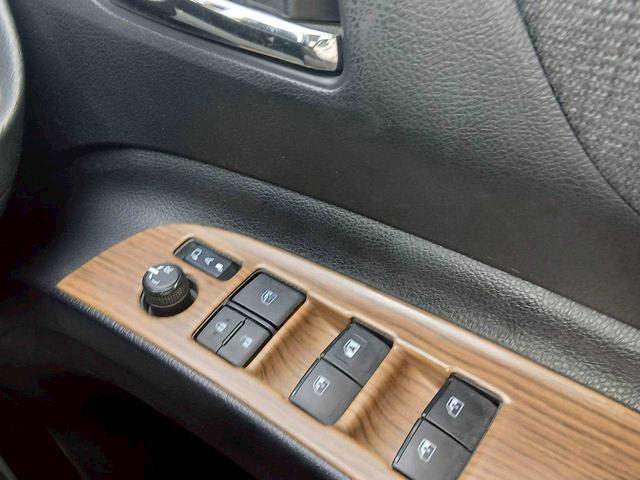 シエンタ ファンベースG 純正9インチナビ フリップダウンモニター モデリスタエアロ フルセグTV 全周囲カメラ ETC 両側電動スライドドア ツートンカラー(22枚目)