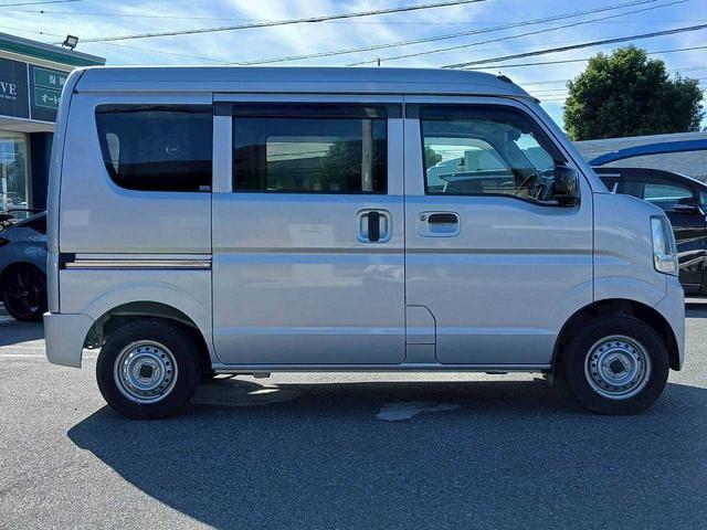 NV100クリッパーバン DX セーフティパッケージ オーディオ エマージェンシーブレーキ プライバシーガラス(3枚目)