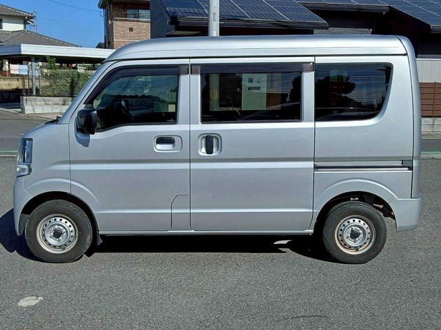 NV100クリッパーバン DX セーフティパッケージ オーディオ エマージェンシーブレーキ プライバシーガラス(4枚目)