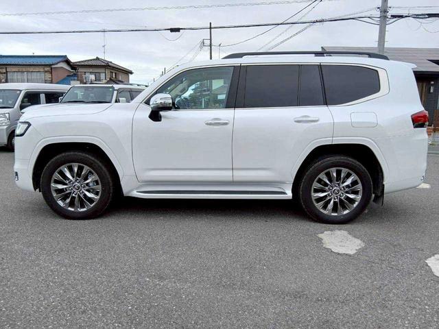 ランドクルーザー ZX 純正メーカーナビ JBLサウンド リアエンターテインメント クールボックス ベージュレザー サンルーフ 全周囲カメラ ルーフレール(3枚目)