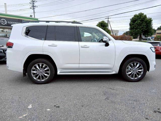 ランドクルーザー ZX 純正メーカーナビ JBLサウンド リアエンターテインメント クールボックス ベージュレザー サンルーフ 全周囲カメラ ルーフレール(4枚目)