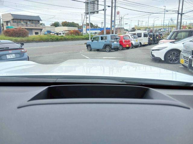 ランドクルーザー ZX 純正メーカーナビ JBLサウンド リアエンターテインメント クールボックス ベージュレザー サンルーフ 全周囲カメラ ルーフレール(10枚目)