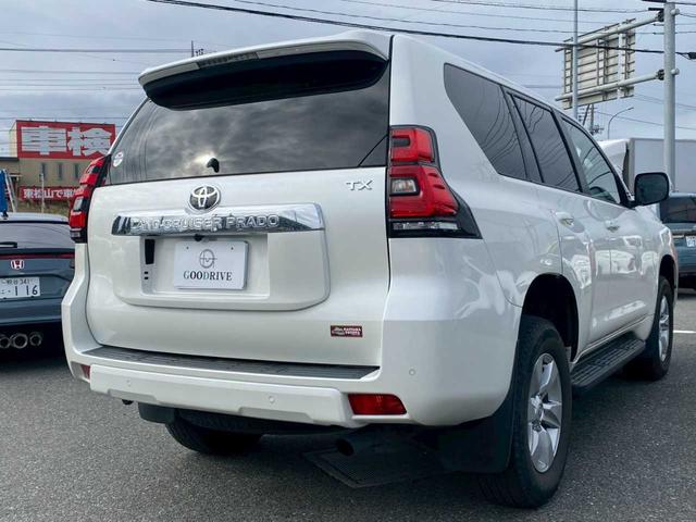 ランドクルーザープラド ＴＸ　純正９インチナビ　サンルーフ　７人乗　フルセグＴＶ　バックモニター　ＥＴＣ２．０　ドライブレコーダー（4枚目）