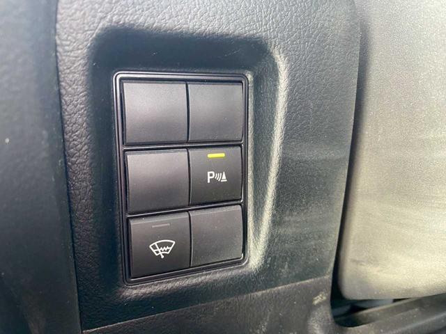 ランドクルーザープラド ＴＸ　純正９インチナビ　サンルーフ　７人乗　フルセグＴＶ　バックモニター　ＥＴＣ２．０　ドライブレコーダー（8枚目）