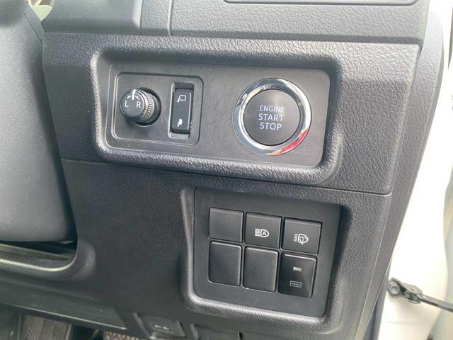 ランドクルーザープラド ＴＸ　純正９インチナビ　サンルーフ　７人乗　フルセグＴＶ　バックモニター　ＥＴＣ２．０　ドライブレコーダー（9枚目）