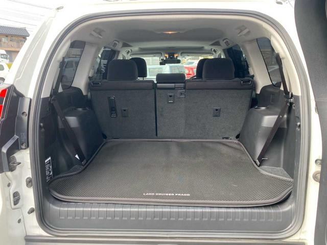 ランドクルーザープラド ＴＸ　純正９インチナビ　サンルーフ　７人乗　フルセグＴＶ　バックモニター　ＥＴＣ２．０　ドライブレコーダー（18枚目）