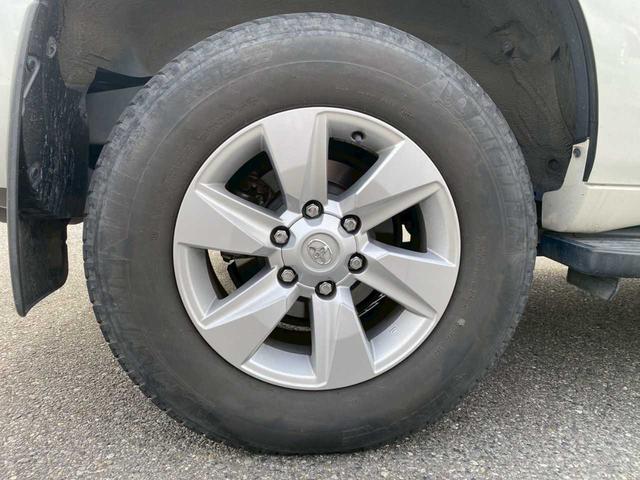 ランドクルーザープラド ＴＸ　純正９インチナビ　サンルーフ　７人乗　フルセグＴＶ　バックモニター　ＥＴＣ２．０　ドライブレコーダー（24枚目）