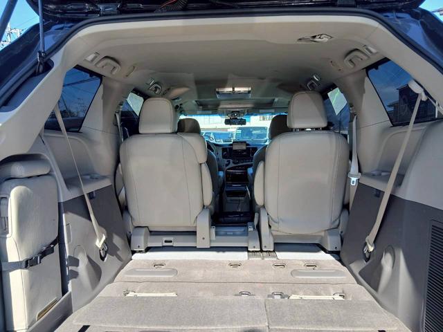シエナ XLE ナビ 後席モニター バックモニター フルセグTV ベージュレザーシート 両側電動スライドドア ミラー型ドライブレコーダー(13枚目)