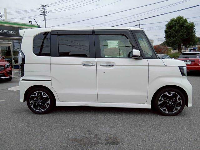 N-BOXカスタム G・Lターボホンダセンシング 社外8インチナビ TV バックモニター ETC 両側電動スライドドア ホンダセンシング(4枚目)