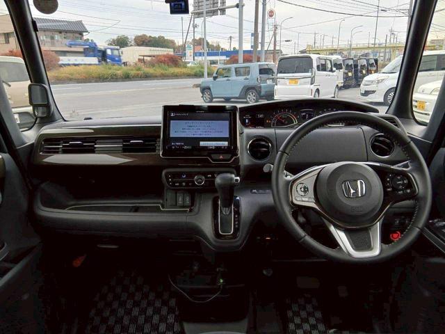 N-BOXカスタム G・Lターボホンダセンシング 社外8インチナビ TV バックモニター ETC 両側電動スライドドア ホンダセンシング(9枚目)