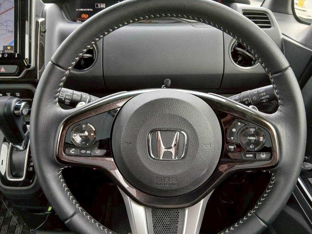 N-BOXカスタム G・Lターボホンダセンシング 社外8インチナビ TV バックモニター ETC 両側電動スライドドア ホンダセンシング(10枚目)