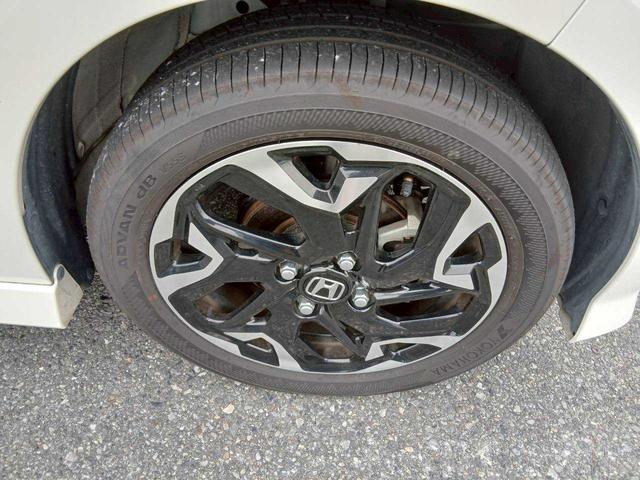 N-BOXカスタム G・Lターボホンダセンシング 社外8インチナビ TV バックモニター ETC 両側電動スライドドア ホンダセンシング(28枚目)